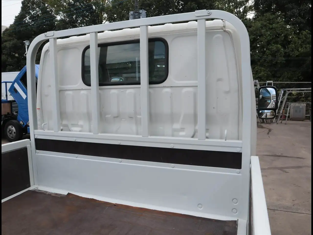 日野 デュトロ 小型 平ボディ パワーゲート 2RG-XZU605Mの中古トラック画像7