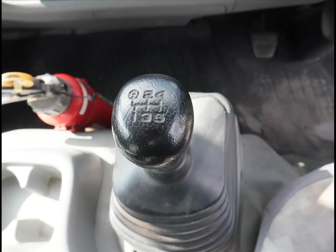 日野 デュトロ 小型 冷凍冷蔵 低温 床ステンの中古トラック画像15