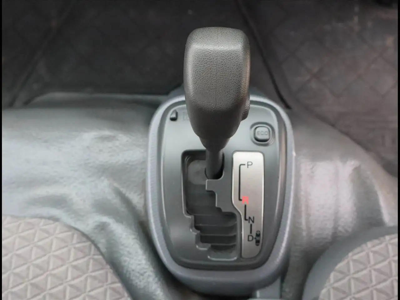 マツダ タイタン 小型 平ボディ パワーゲート 床鉄板の中古トラック画像15