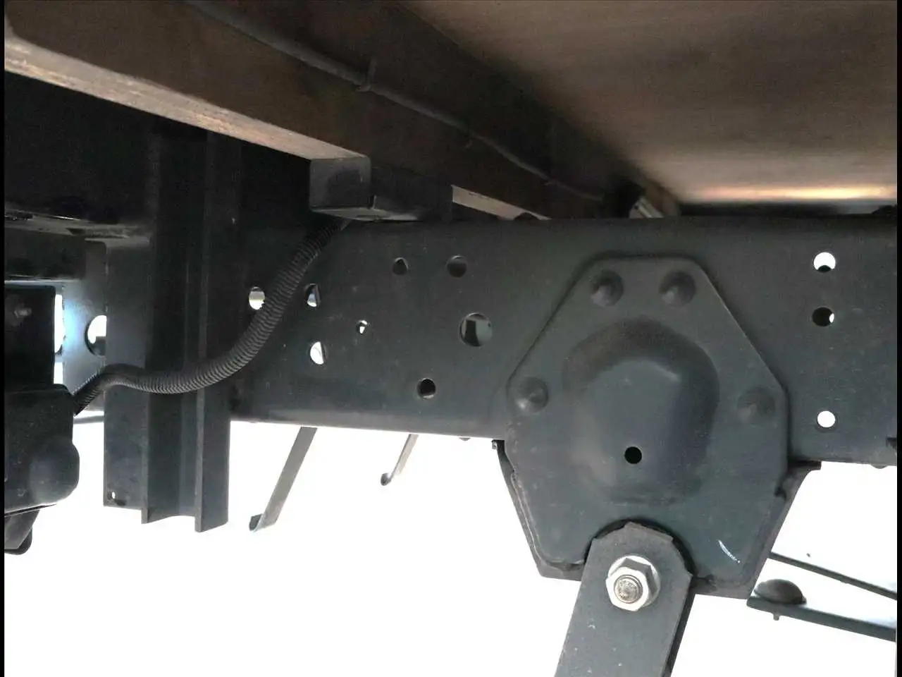 マツダ タイタン 小型 平ボディ パワーゲート 床鉄板の中古トラック画像18