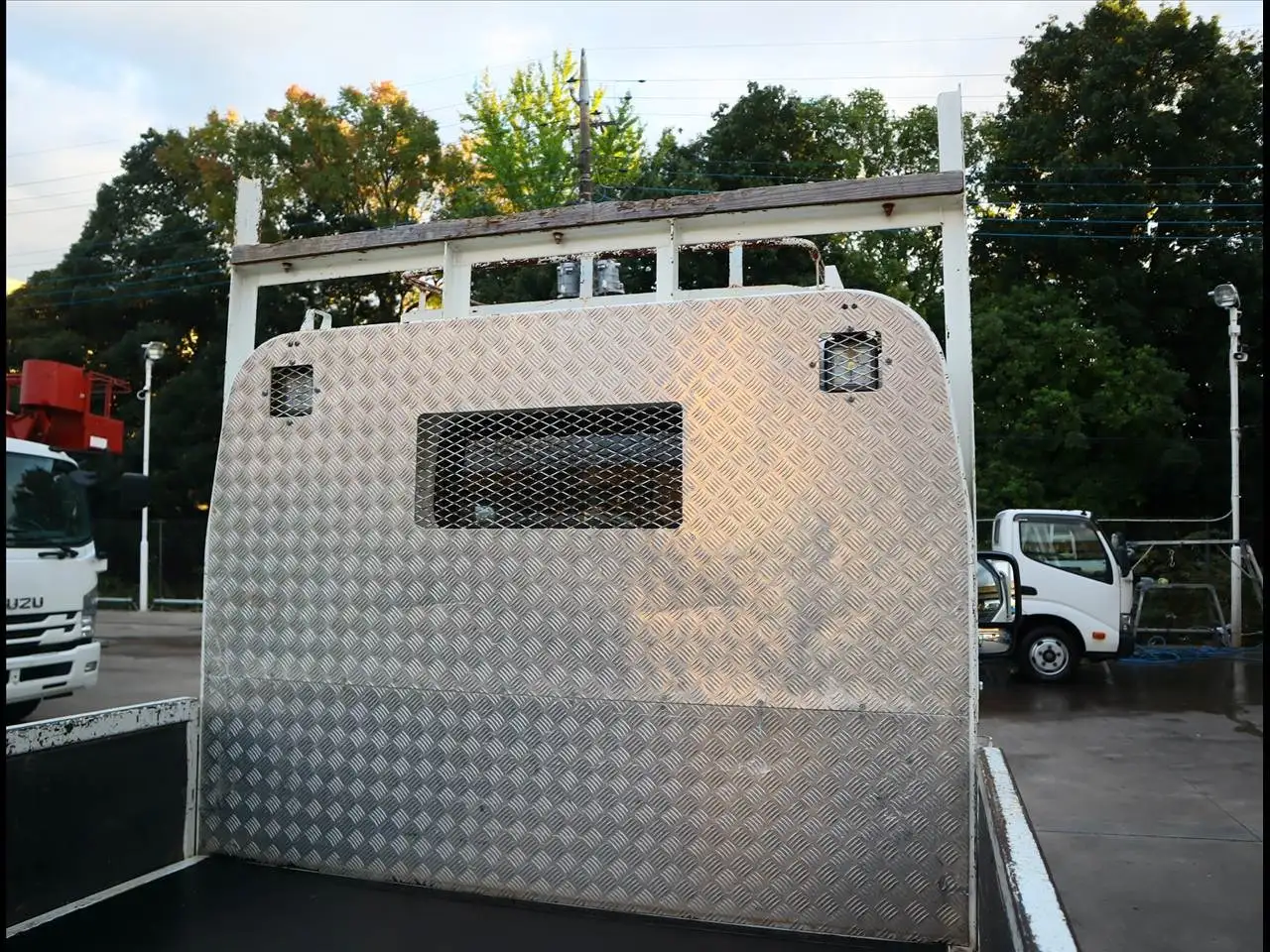 日野 デュトロ 小型 平ボディ 2RG-XZU645M R3の中古トラック画像6