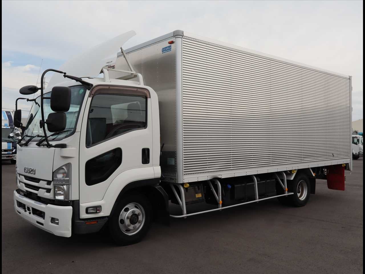 いすゞ フォワード 中型/増トン アルミバン ワイド