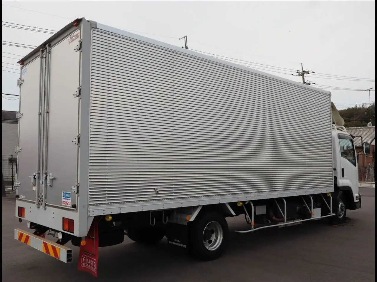いすゞ フォワード 中型/増トン アルミバン 2RG-FRR90S2 R2の中古トラック画像3