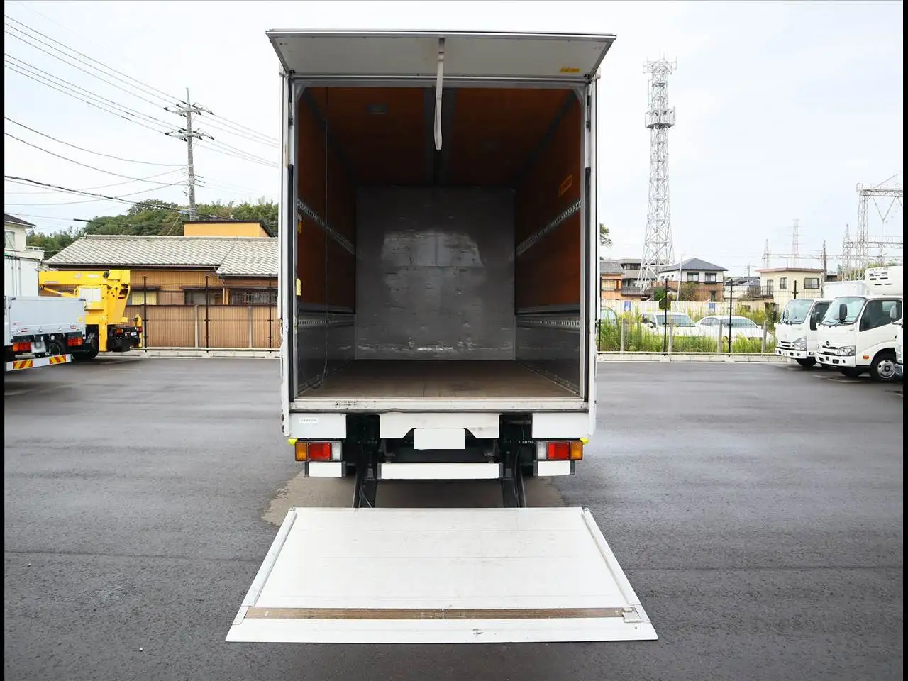 いすゞ エルフ 小型 ウイング パワーゲート BDG-NPR85ANの中古トラック画像6