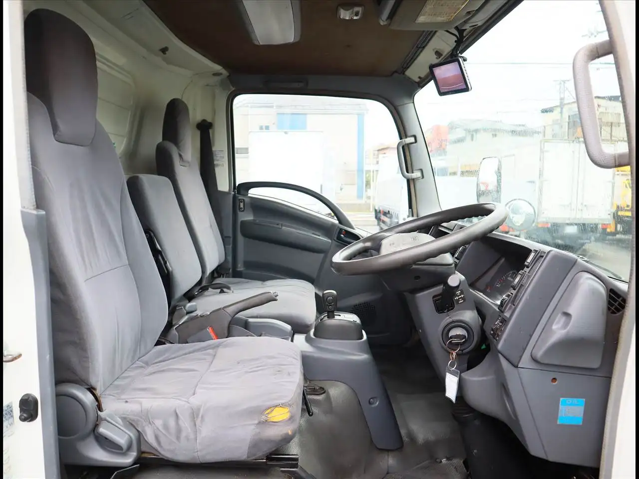 いすゞ エルフ 小型 ウイング パワーゲート BDG-NPR85ANの中古トラック画像11