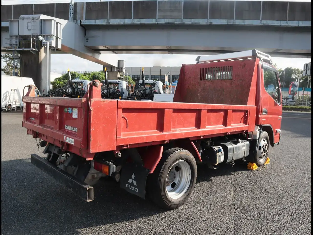 三菱 キャンター 小型 ダンプ 強化 2RG-FBA60の中古トラック画像3