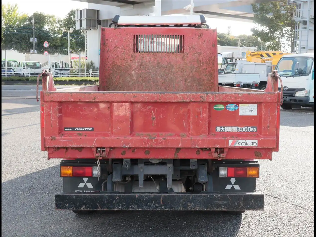 三菱 キャンター 小型 ダンプ 強化 2RG-FBA60の中古トラック画像4