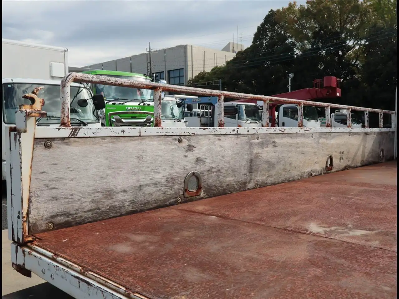 マツダ タイタン 小型 平ボディ パワーゲート 床鉄板の中古トラック画像8