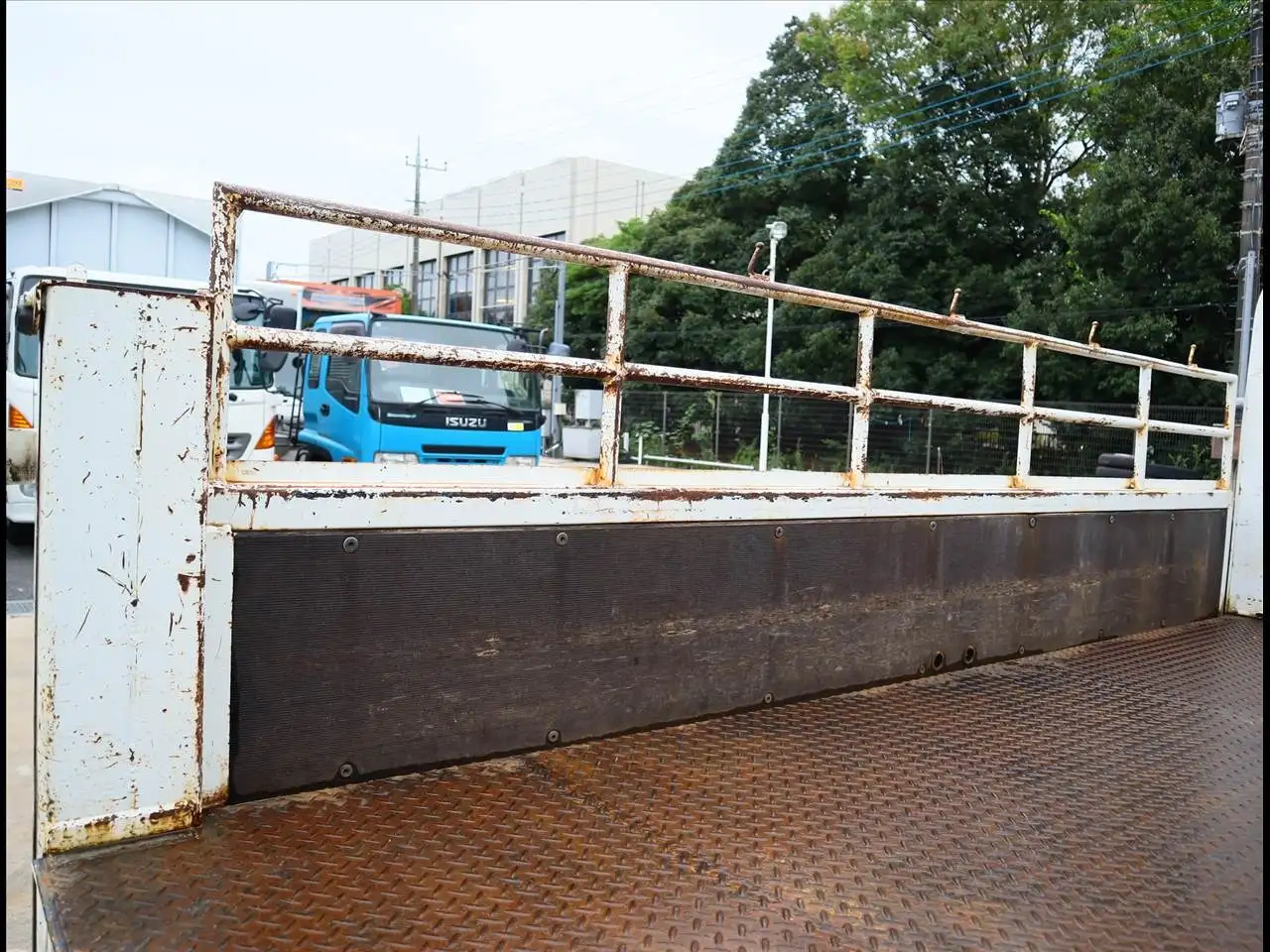 日野 デュトロ 小型 平ボディ パワーゲート 床鉄板の中古トラック画像8