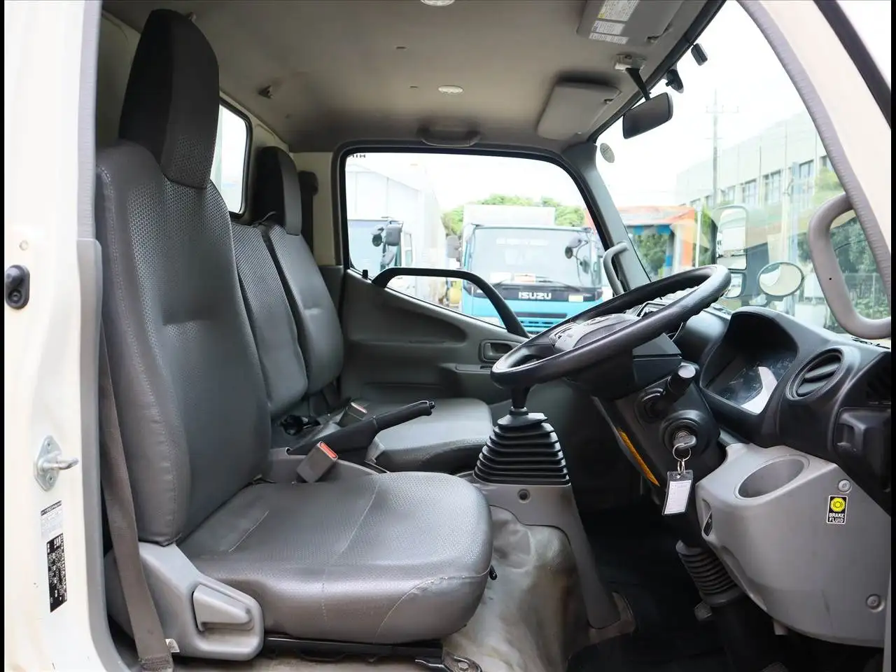 日野 デュトロ 小型 平ボディ パワーゲート 床鉄板の中古トラック画像11