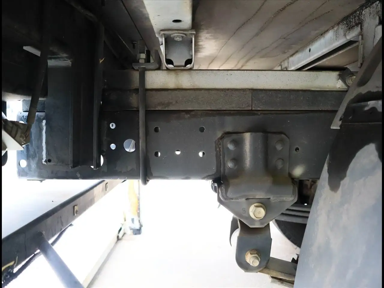 日野 デュトロ 小型 平ボディ パワーゲート 床鉄板の中古トラック画像18