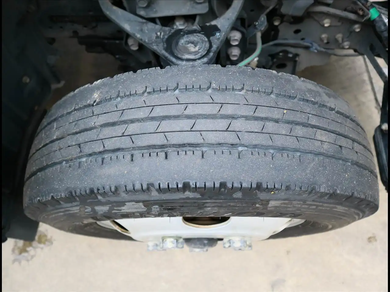 日野 デュトロ 小型 平ボディ パワーゲート 床鉄板の中古トラック画像20