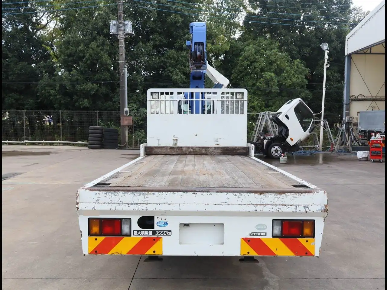 いすゞ エルフ 小型 車両重機運搬 3段クレーン ラジコンの中古トラック画像4