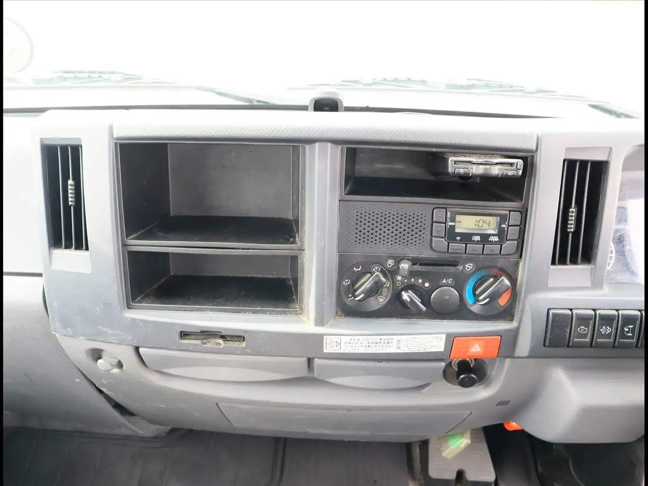 いすゞ エルフ 小型 平ボディ パワーゲート 2RG-NKR88Aの中古トラック画像14