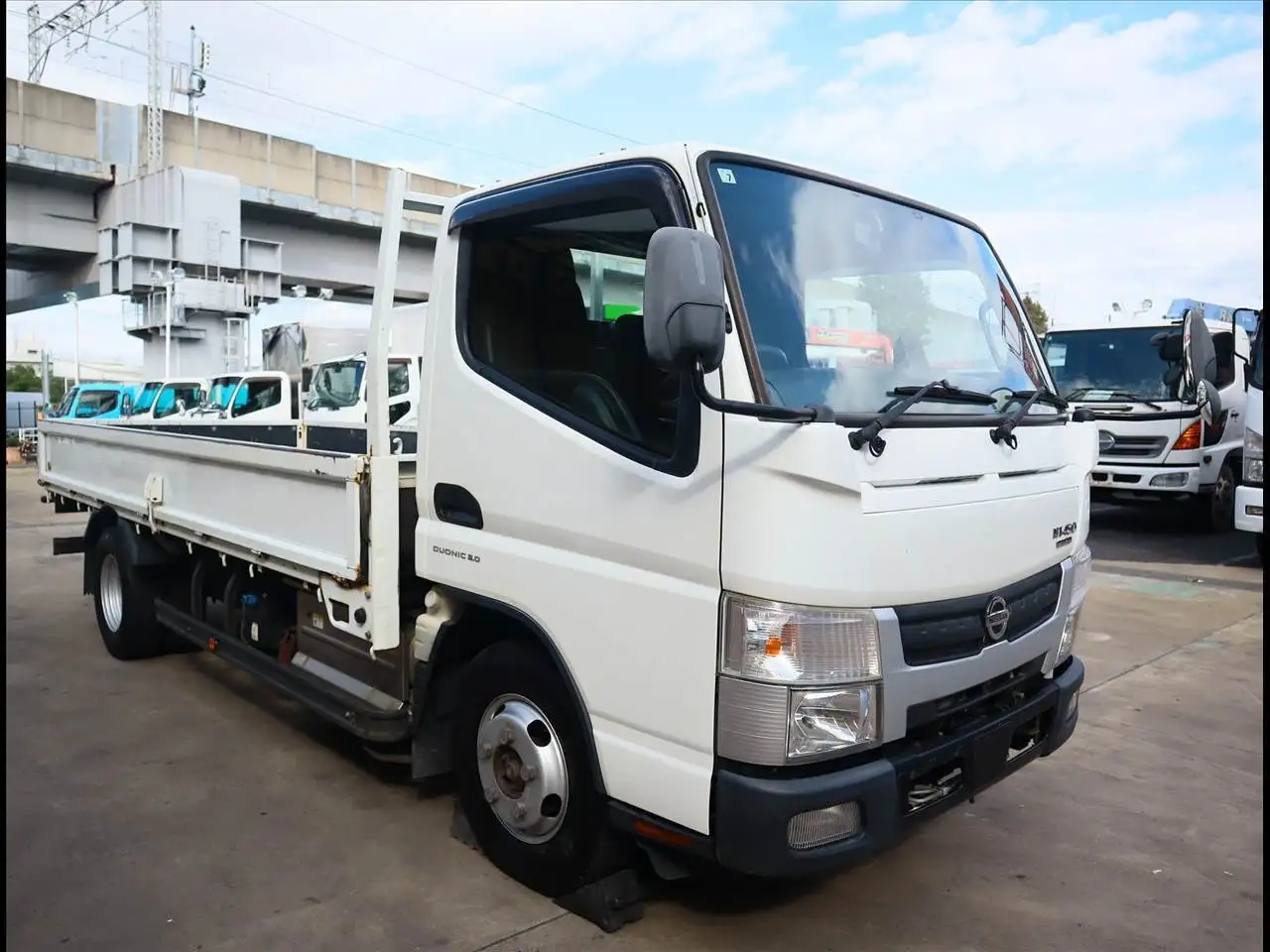 日産 アトラス 小型 平ボディ 2RG-FGA2W R2の中古トラック画像2