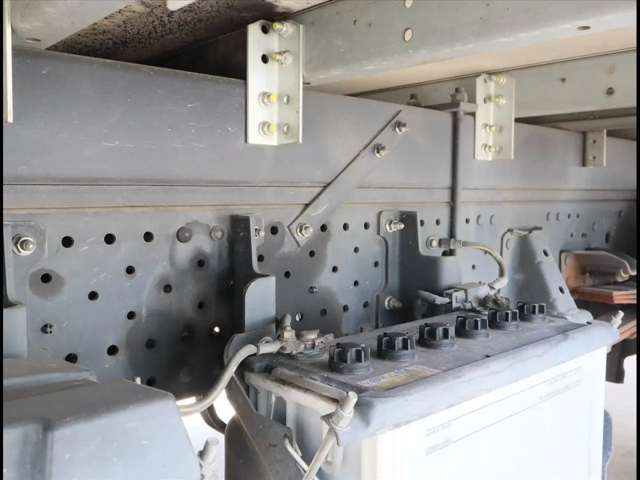 いすゞ エルフ 小型 冷凍冷蔵 保冷 サイドドアの中古トラック画像18