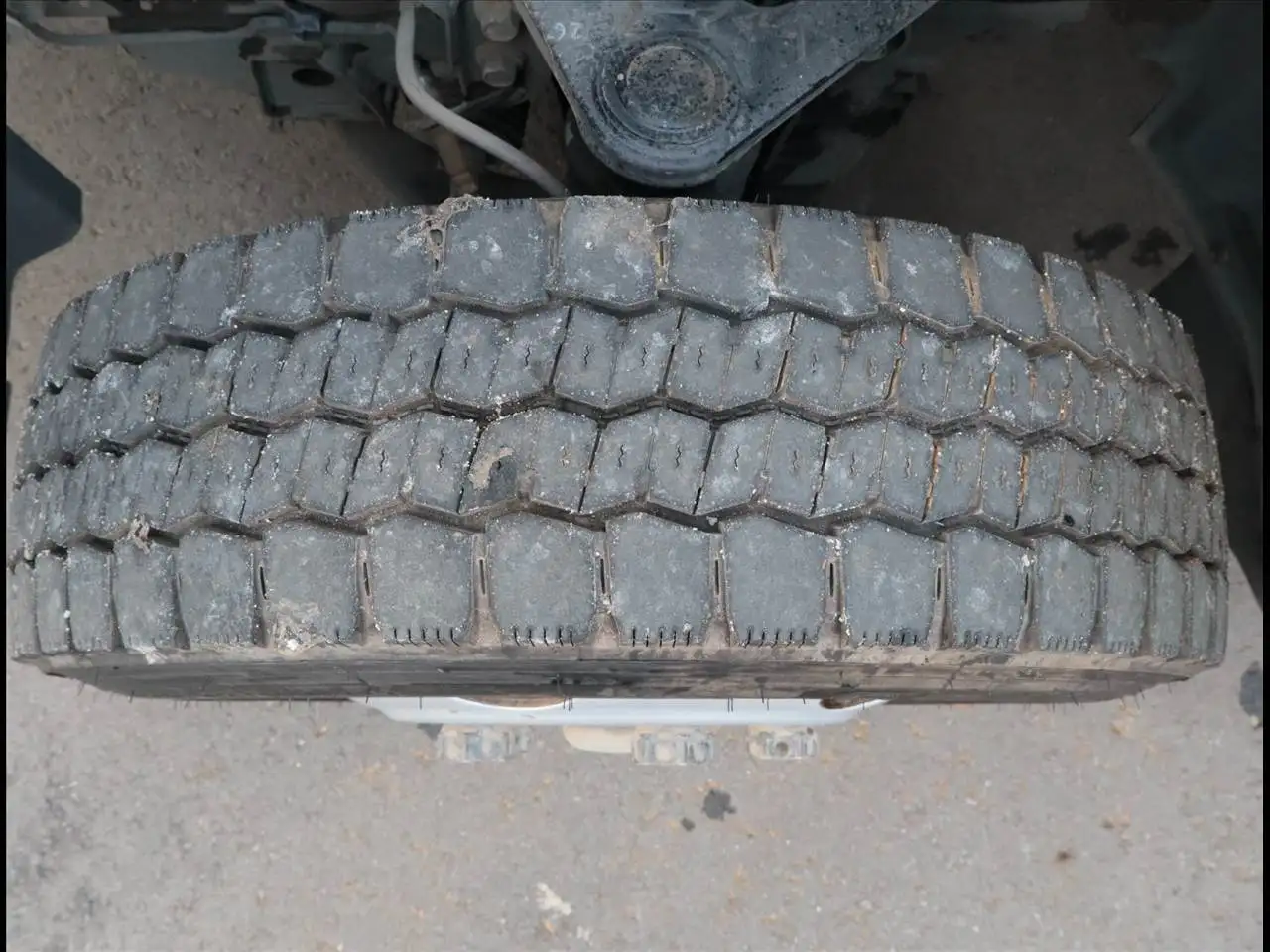 日野 デュトロ 小型 平ボディ パワーゲート 床鉄板の中古トラック画像20