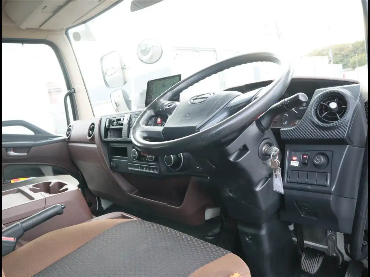 日野 レンジャー 中型/増トン 冷凍冷蔵 低温 パワーゲートの中古トラック画像15