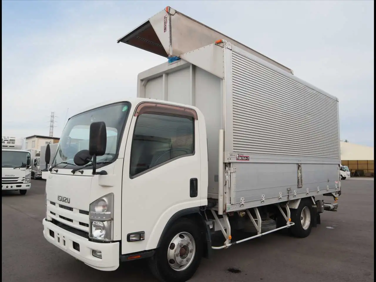 いすゞ エルフ 小型 ウイング パワーゲート SKG-NPR85YN の中古トラック【車両No.199980】