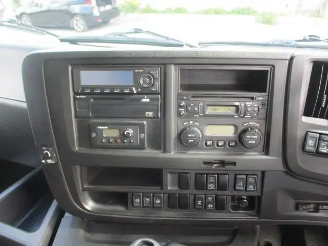 いすゞ ギガ 大型 ウイング ハイルーフ エアサスの中古トラック画像13