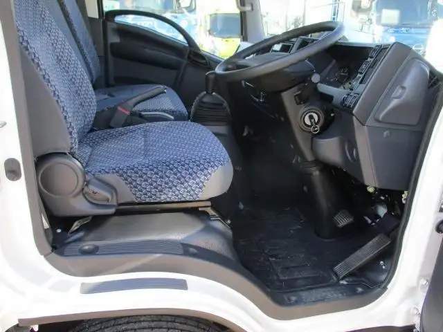 いすゞ エルフ 小型 アルミバン 2RG-NPR88AN R5の中古トラック画像9