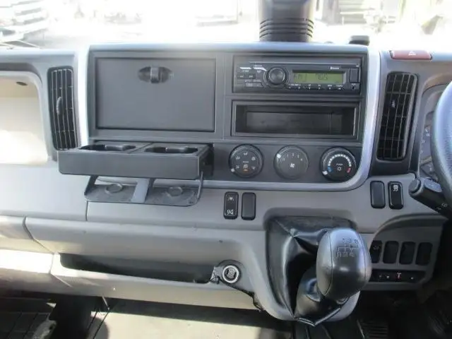 三菱 キャンター 小型 平ボディ 床鉄板 アルミブロックの中古トラック画像15