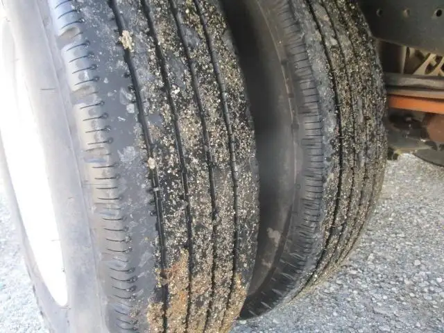 三菱 キャンター 小型 平ボディ 床鉄板 アルミブロックの中古トラック画像20