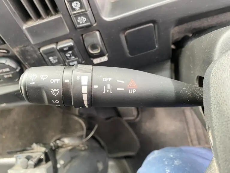 いすゞ フォワード 中型/増トン ダンプ コボレーン ベッドの中古トラック画像10