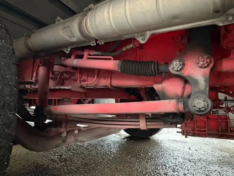 いすゞ ギガ 大型 ウイング パワーゲート ハイルーフの中古トラック画像像17