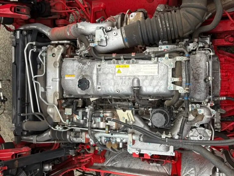 いすゞ ギガ 大型 ウイング パワーゲート ハイルーフの中古トラック画像19