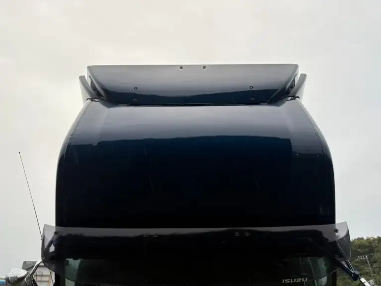 いすゞ ギガ 大型 ウイング パワーゲート ハイルーフの中古トラック画像10