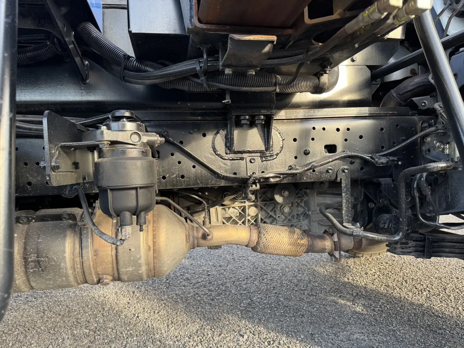 日野 デュトロ 小型 高所・建柱車 高所作業車 TKG-XZU650Fの中古トラック画像18