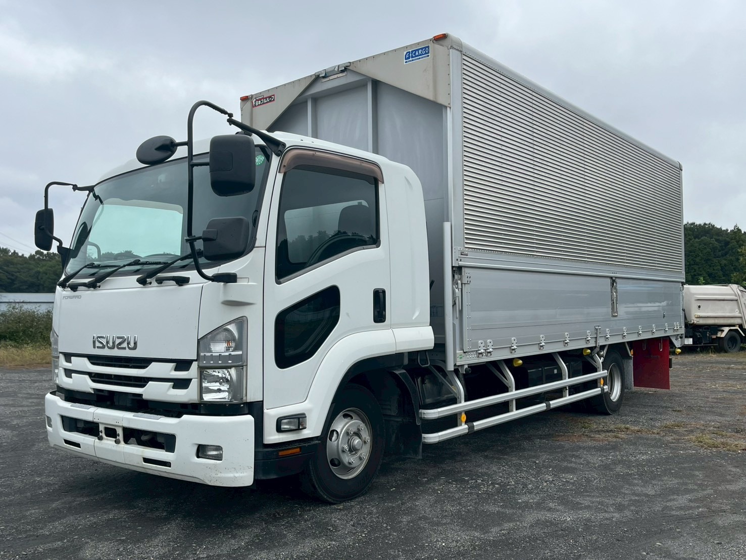 いすゞ フォワード 中型/増トン ウイング ワイド