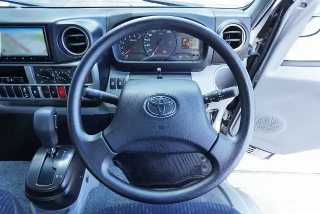 トヨタ ダイナ 小型 平ボディ パワーゲート 3BF-TRY230の中古トラック画像14