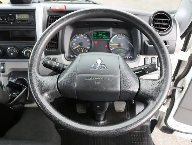 三菱 キャンター 小型 平ボディ TPG-FBA20 H30の中古トラック画像14