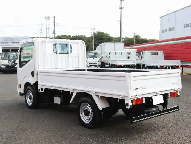 日産 アトラス 小型 平ボディ TKG-SZ2F24 H31/R1の中古トラック画像6