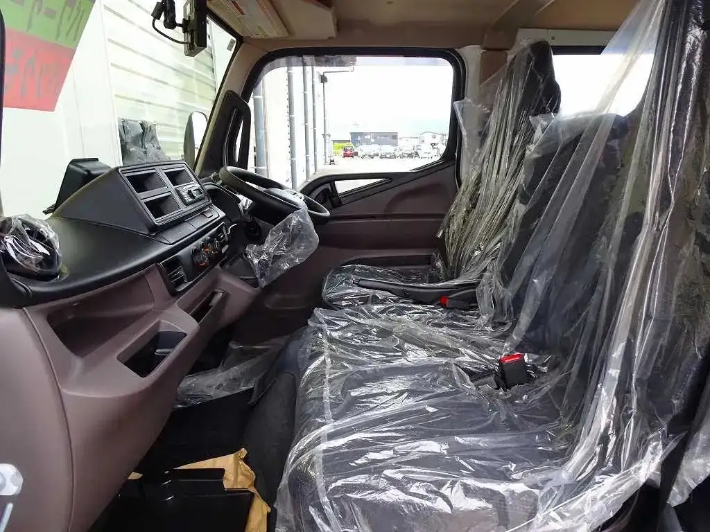 三菱 キャンター 小型 平ボディ Wキャブ パワーゲートの中古トラック画像12