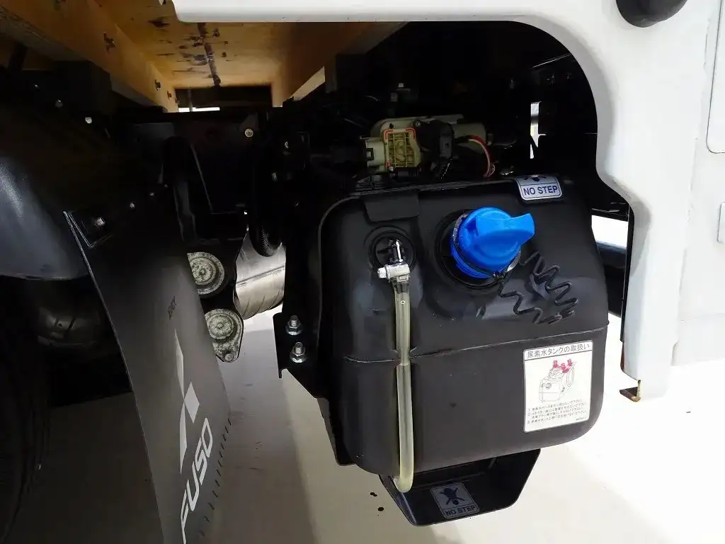 三菱 キャンター 小型 平ボディ Wキャブ パワーゲートの中古トラック画像像17