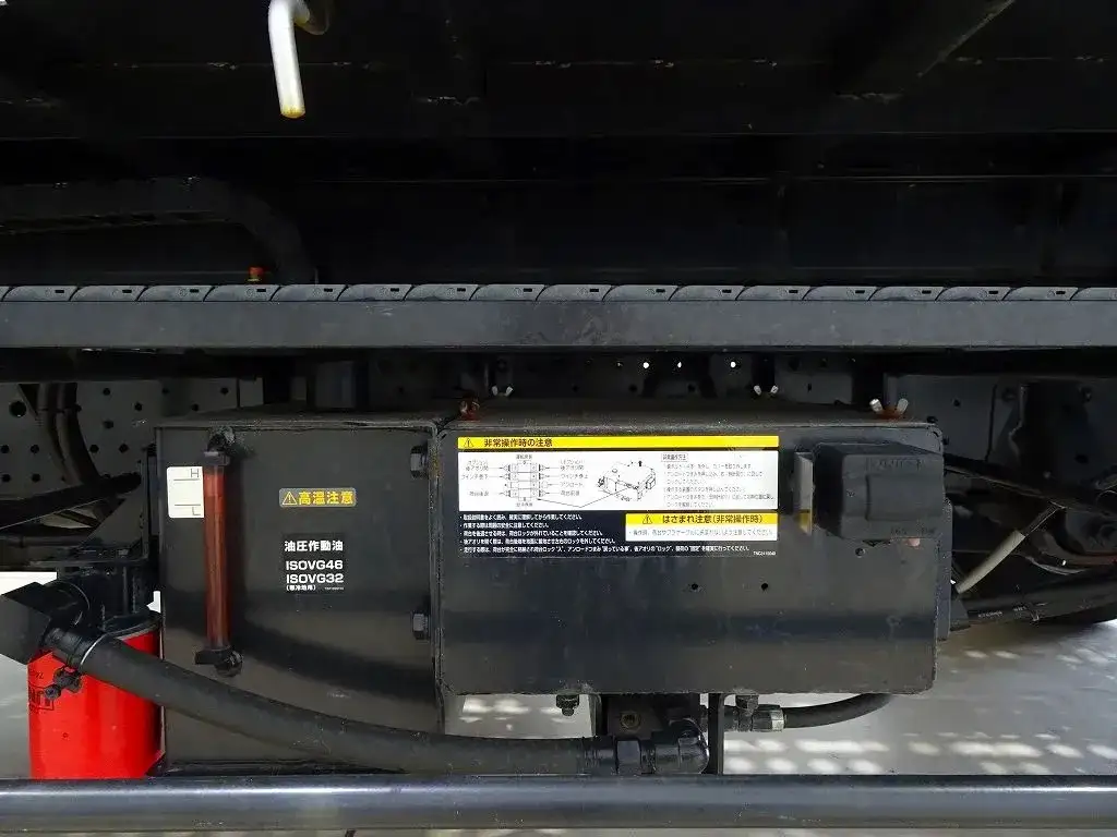 いすゞ エルフ 小型 車両重機運搬 ラジコン ウインチの中古トラック画像18