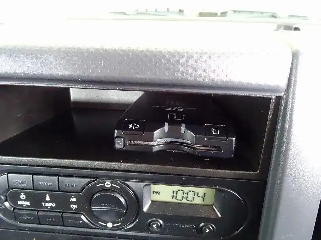 いすゞ エルフ 小型 平ボディ Wキャブ TRG-NJR85Aの中古トラック画像12