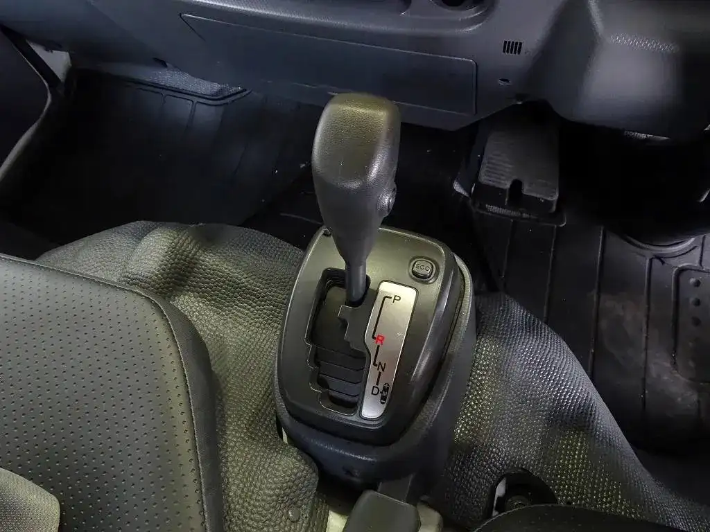 いすゞ エルフ 小型 平ボディ Wキャブ TRG-NJR85Aの中古トラック画像13