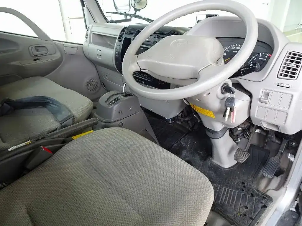 トヨタ トヨエース 小型 平ボディ QDF-KDY231 H25の中古トラック画像8