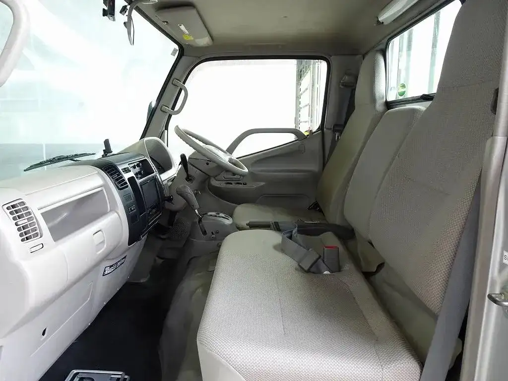 トヨタ トヨエース 小型 平ボディ QDF-KDY231 H25の中古トラック画像10