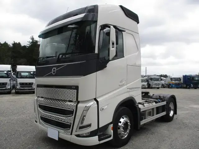 ボルボ トラック 大型 トラクター