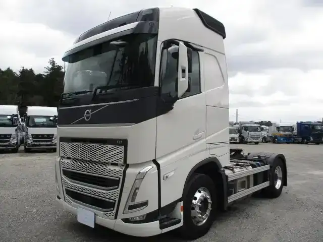 ボルボ トラック 大型 トラクター ハイルーフ 1デフ の中古トラック【車両No.200142】