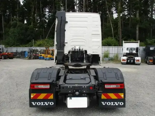 ボルボ トラック 大型 トラクター ハイルーフ 1デフの中古トラック画像4