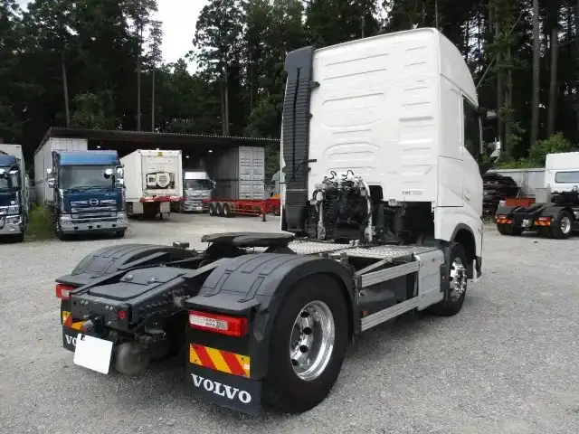 ボルボ トラック 大型 トラクター ハイルーフ 1デフの中古トラック画像3