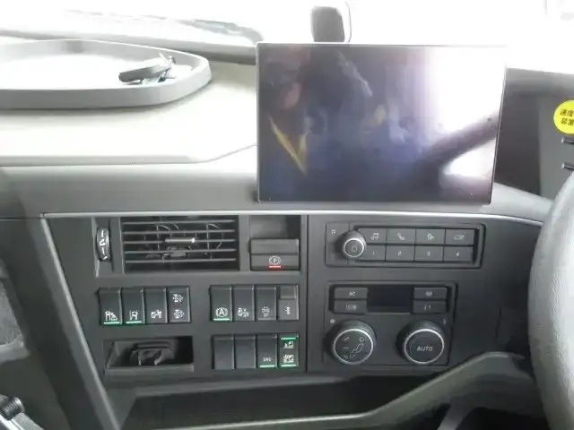 ボルボ トラック 大型 トラクター ハイルーフ 1デフの中古トラック画像14