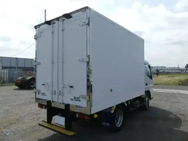 三菱 キャンター 小型 冷凍冷蔵 低温 床アルミの中古トラック画像3