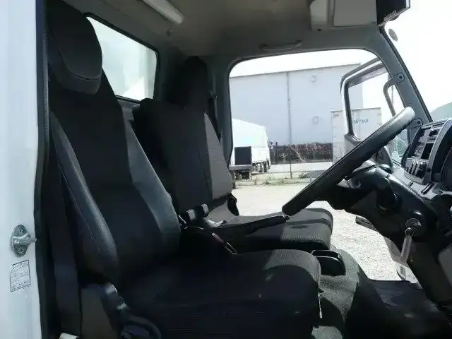 三菱 キャンター 小型 冷凍冷蔵 低温 床アルミの中古トラック画像11